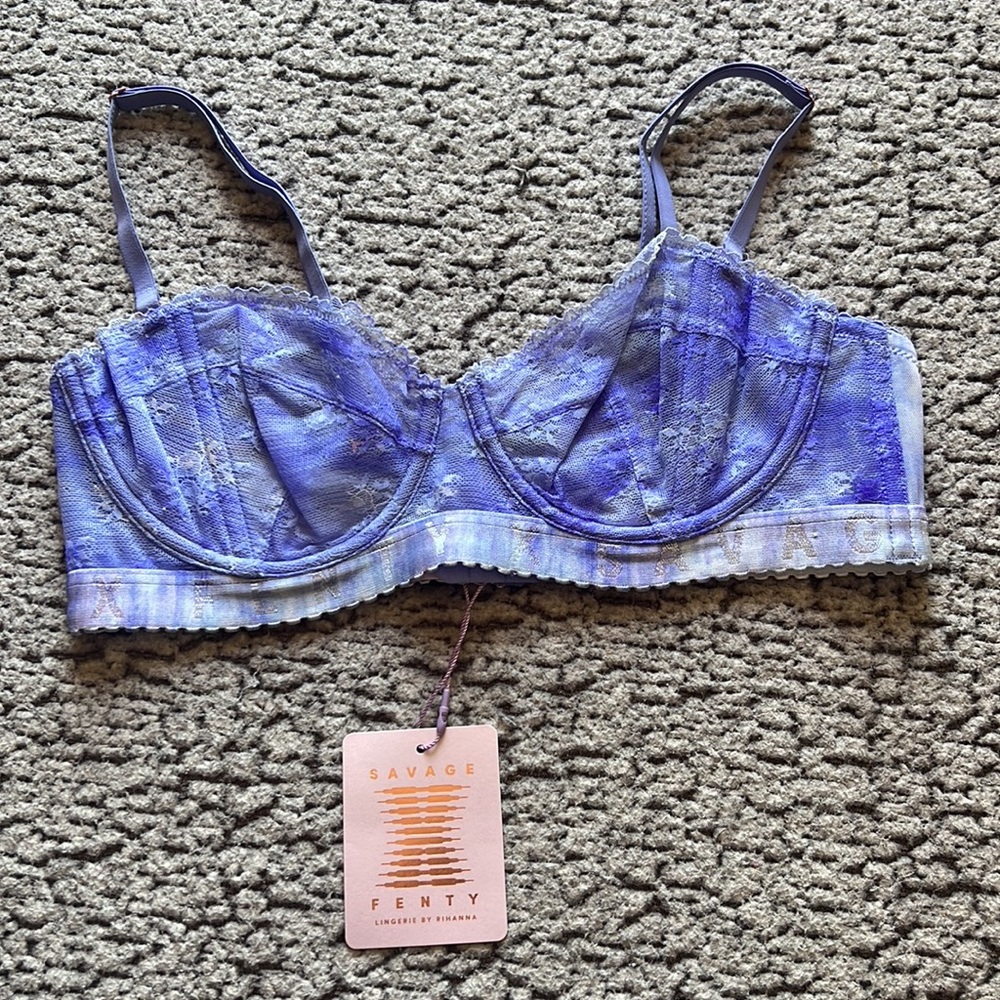 SAVAGE FENTY Lingerie By Rihanna Bra - Picture 1 of 8
